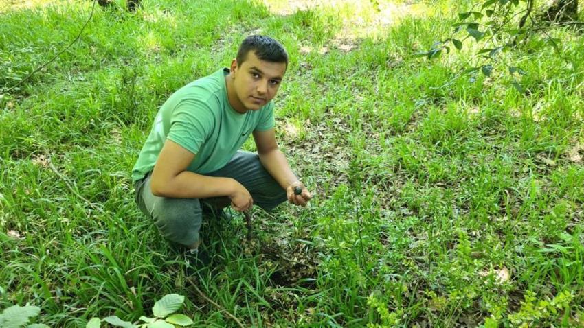 Kilo fiyatı 3 bin euro, özel eğitimli köpekler buluyor! Siyah elmas ve kral yiyeceği olarak biliniyor