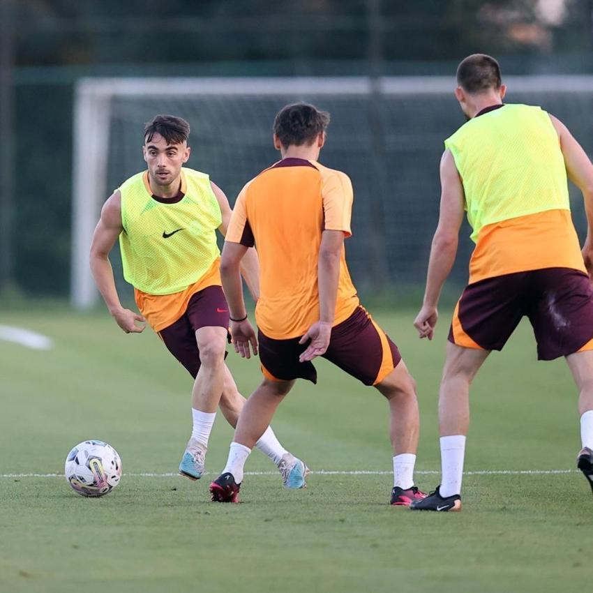 Galatasaray'da son dakika transfer bombaları! Yeni isimler taraftarı heyecanlandırdı