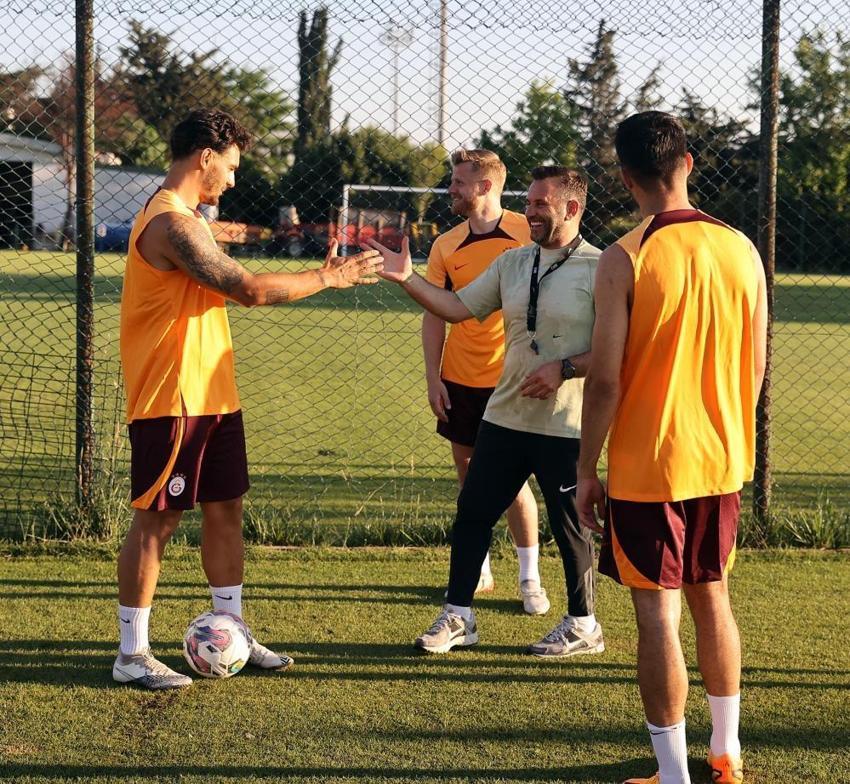 Galatasaray'da son dakika transfer bombaları! Yeni isimler taraftarı heyecanlandırdı