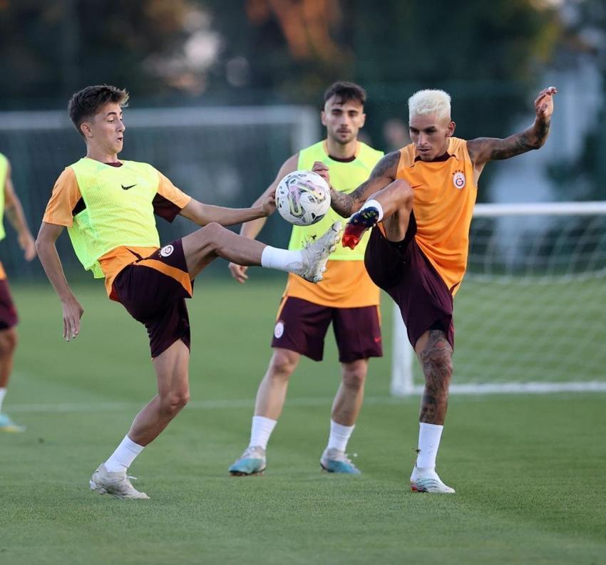 Galatasaray'da son dakika transfer bombaları! Yeni isimler taraftarı heyecanlandırdı