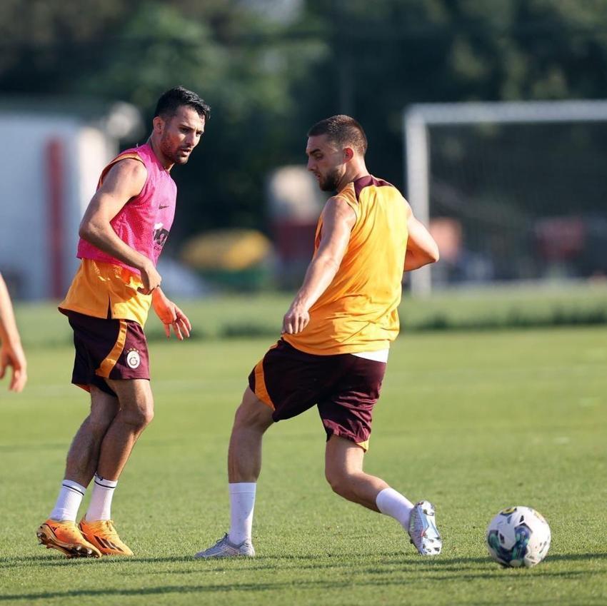 Galatasaray'da son dakika transfer bombaları! Yeni isimler taraftarı heyecanlandırdı