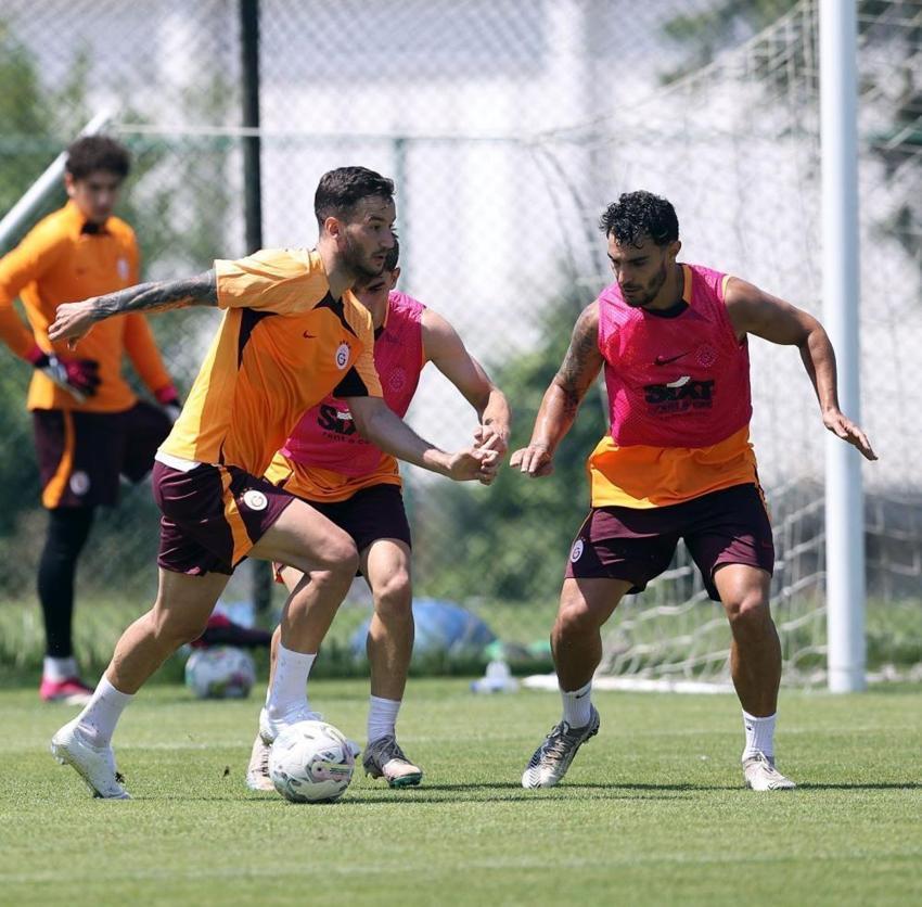 Galatasaray son dakika transferlerini patlatıyor! Icardi değil başka yıldız geliyor