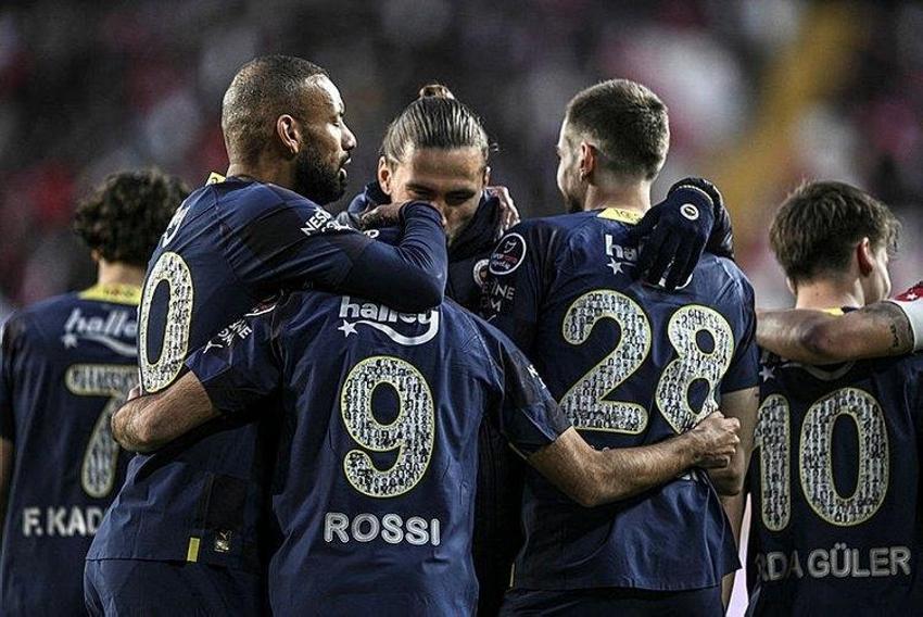 İsmail Kartal Mancini'nin sol bekini istedi! Oosterwolde yine yedek kulübesine hapsolacak