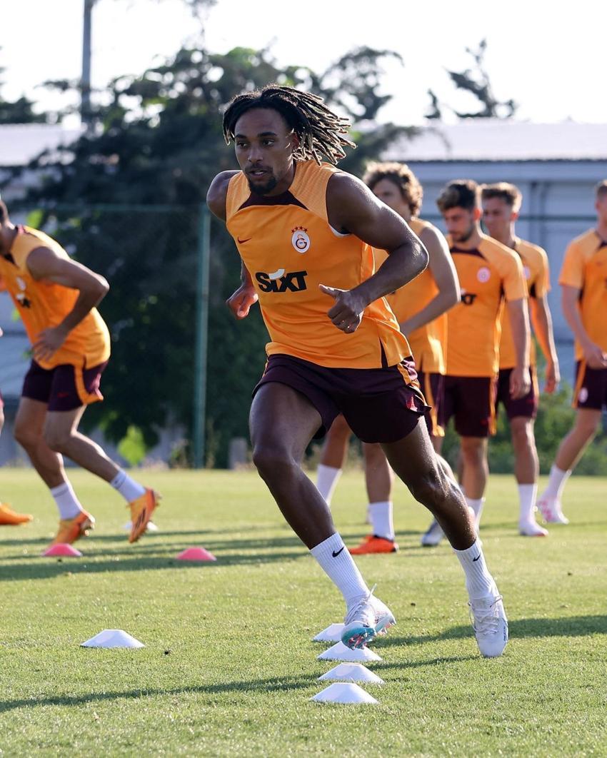 Galatasaray'da ayrılık! 'Bize bir şey vereceğini düşünmüyorum'