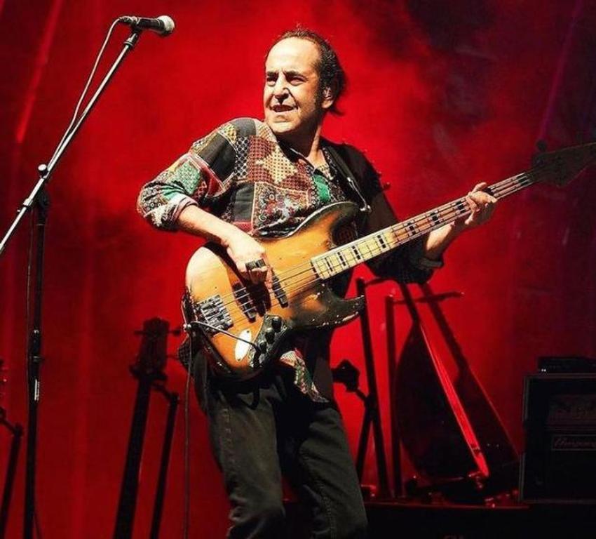 Türkiye Özkan Uğur'a ağlıyor! 'Umutla bekliyorduk'