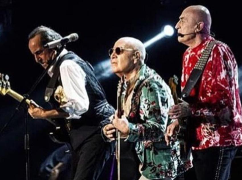 Türkiye Özkan Uğur'a ağlıyor! 'Umutla bekliyorduk'