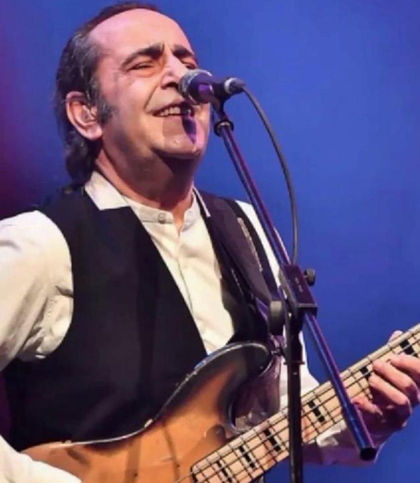 Türkiye Özkan Uğur'a ağlıyor! 'Umutla bekliyorduk'