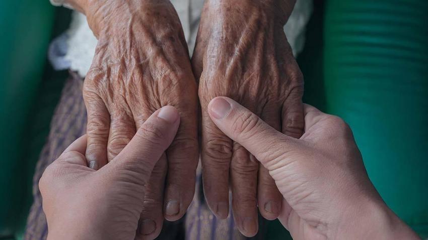 Yaş aldıkça ilk o organ çöküyor! Uzmanlar açıkladı: Yaşlılığın ilk belirtisi sayılıyor!