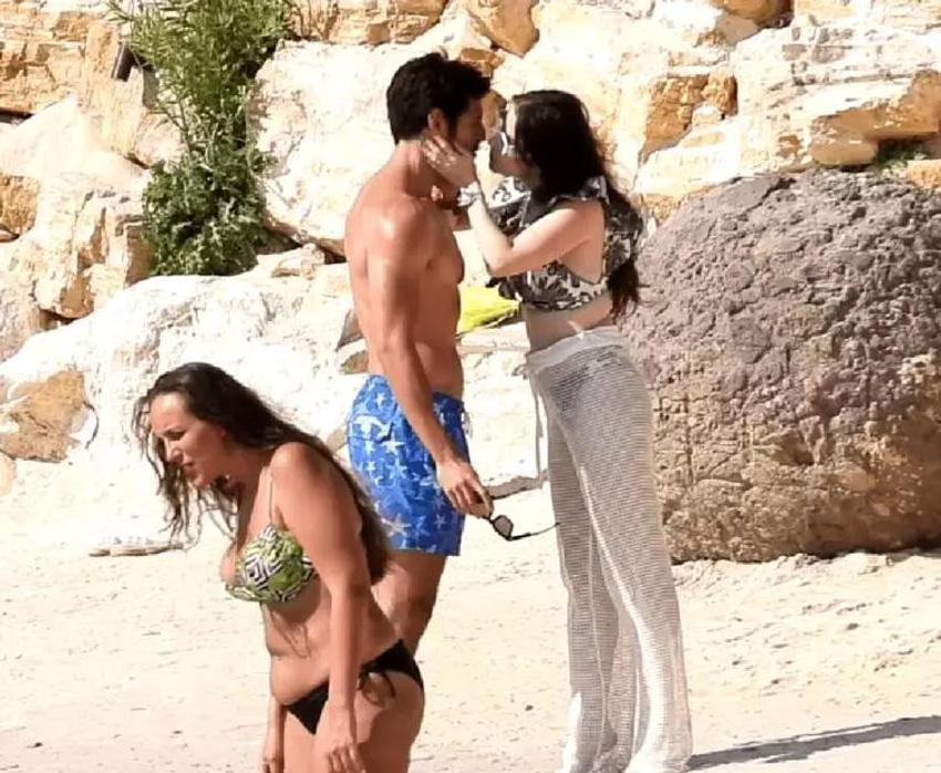 Özge Gürel ve Serkan Çayoğlu'nun cicim ayları sürüyor! Öperek denize uğurladı