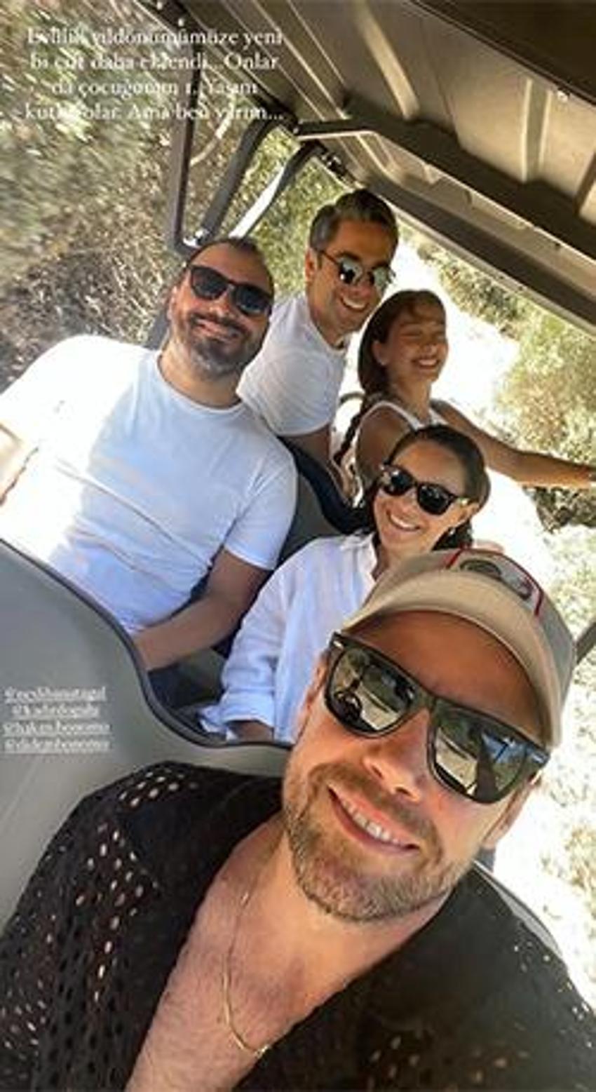 Neslihan Atagül ile Kadir Doğulu'nun yıl dönümü kutlamasına Murat Dalkılıç da dahil oldu!