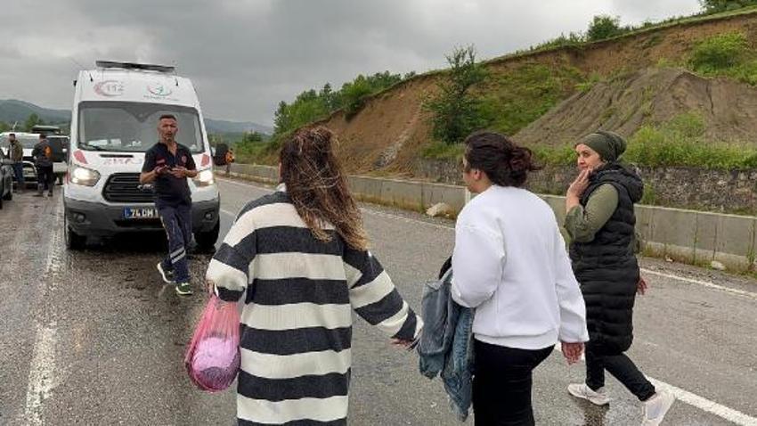 Karadeniz'i sel vurdu, son dakika uyarılar art arda geldi! Bakanlar sel bölgesindeki son durumu açıkladı