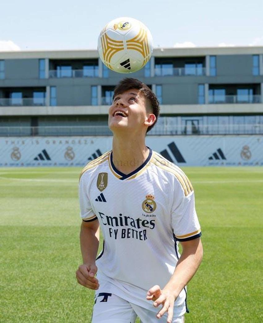 Real Madrid yılın transfer bombasını patlatıyor! Arda Güler'i sevindirecek karar...