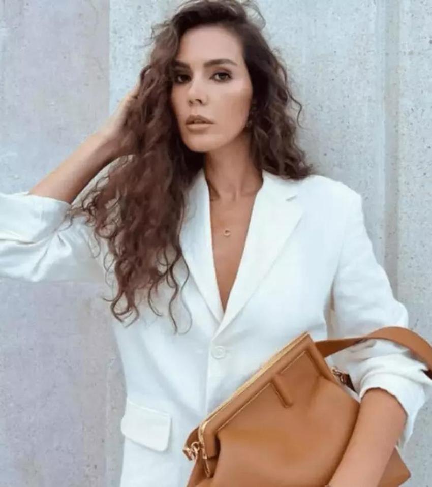 Hatice Şendil yüzündeki değişimi olay oldu! Sırrını açıkladı