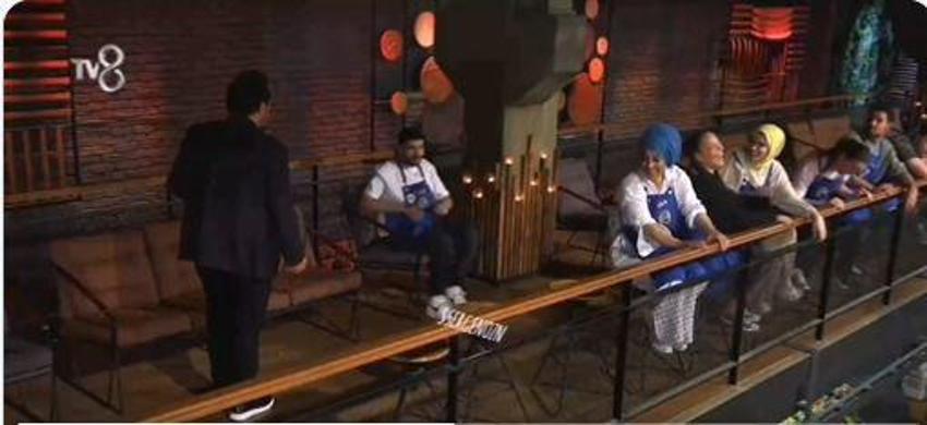 MasterChef All Star'da güldüren anlar... Balkonda uyuyan Sergen'i Mehmet Şef böyle uyandırdı!