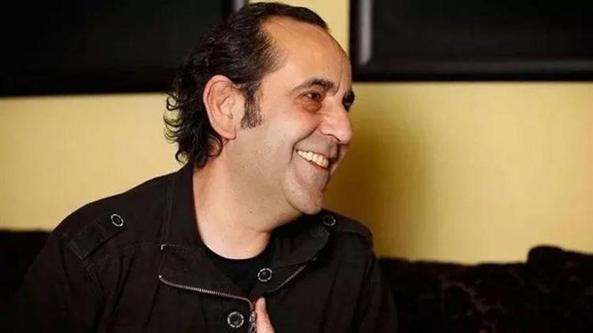 Ünlü sanatçı Özkan Uğur'a hüzünlü veda! Oğlu Alişan Uğur: Hayatının son yıllarını doyasıya yaşadı