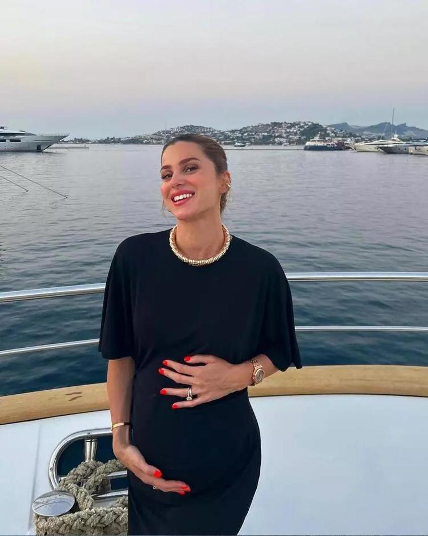 Nazlı Sabancı doğum için gün sayıyor! Karnı burnunda paylaşım