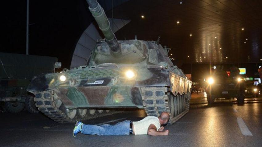 15 Temmuz darbe girişimi ne zaman oldu? 15 Temmuz darbe girişimi nasıl ve nerede oldu? 15 günü neler yaşandı?