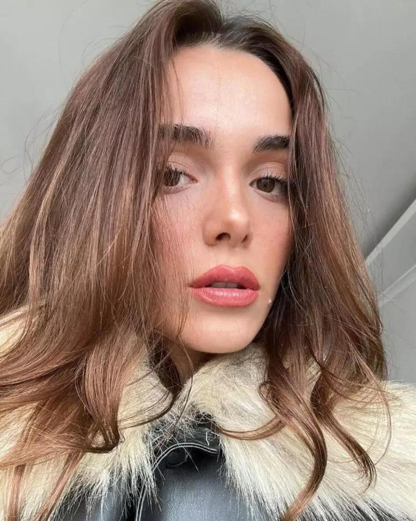 'Ya Çok Seversen'in Leyla'sı Hafsanur Sancaktutan: Birden fazla kişi olabilmek bence çok keyifli