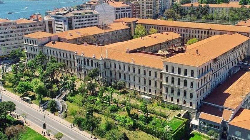 Türkiye'de en iyi 20 devlet üniversitesi belli oldu! YKS tercihleri yaklaşıyor: İlk 5 sıra şaşırtmadı!