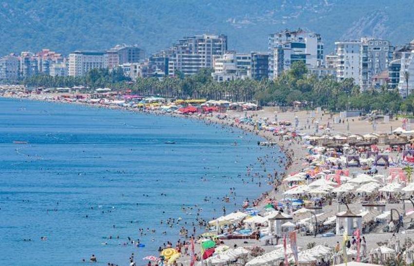 Ege ve Akdeniz’de termometreler 45 dereceyi gösterdi! Uzman sıcak çarpmasına karşı uyardı