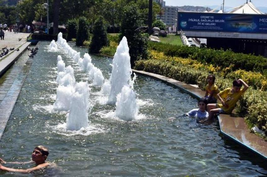 Ege ve Akdeniz’de termometreler 45 dereceyi gösterdi! Uzman sıcak çarpmasına karşı uyardı