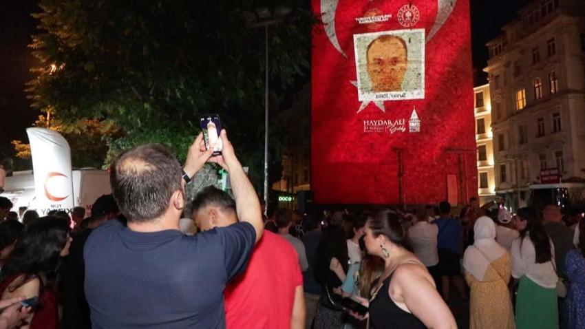 Galata Kulesi’nde 15 Temmuz fotoğraf sergisi! "Her biri çok anlamlı binlerce kare"