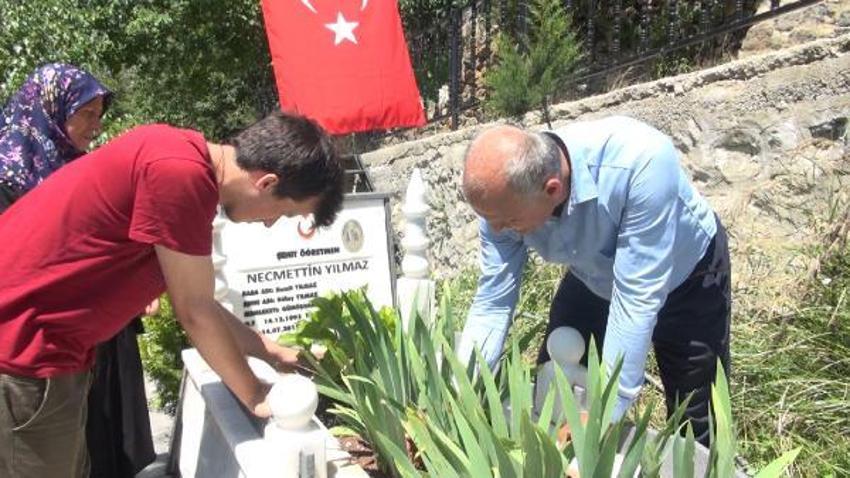 Şehit Necmettin öğretmenle ilgili kahreden detay yıllar sonra ortaya çıktı! Annesi o son konuşmayı anlattı