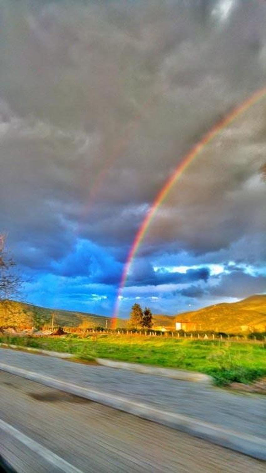 Sıcaklıklar bunaltacak! Meteoroloji bölge bölge uyardı: Mevsim normallerinin 2-4 derece üzerinde olacak...