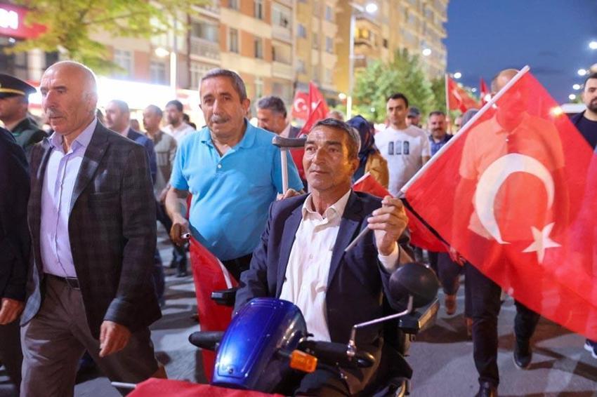 Tüm Türkiye'de "15 Temmuz"a özel etkinlik ve gösteriler düzenlendi