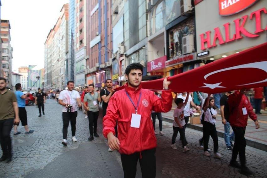 Tüm Türkiye'de "15 Temmuz"a özel etkinlik ve gösteriler düzenlendi