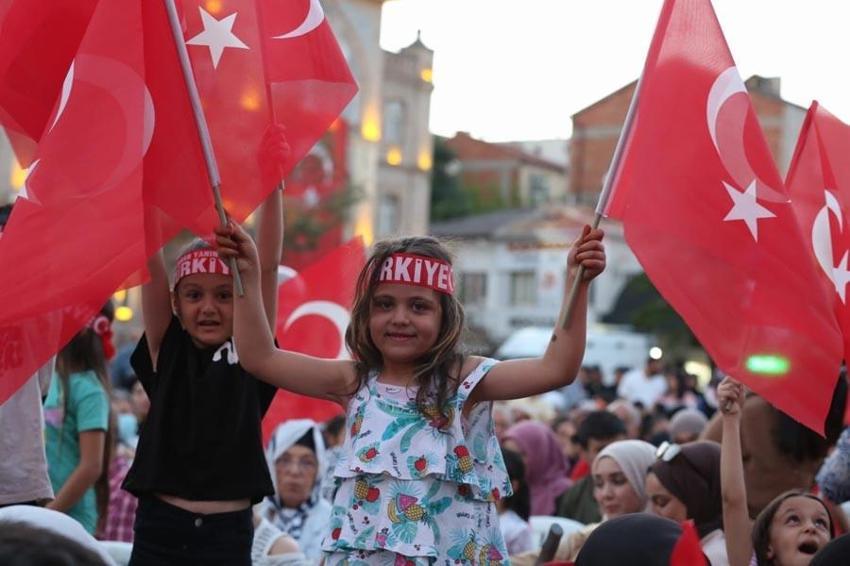 Tüm Türkiye'de "15 Temmuz"a özel etkinlik ve gösteriler düzenlendi