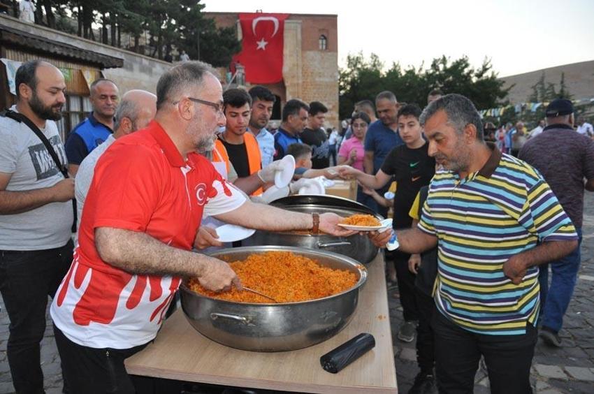Tüm Türkiye'de "15 Temmuz"a özel etkinlik ve gösteriler düzenlendi