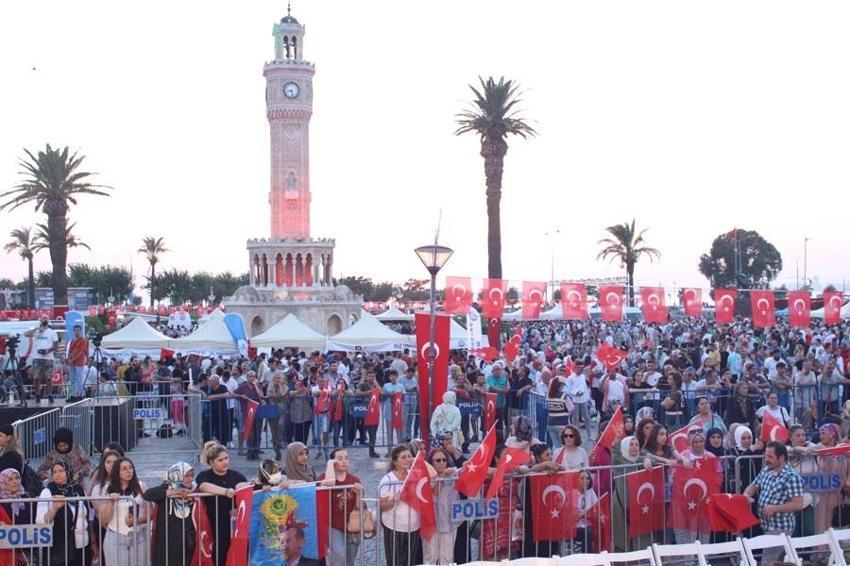 Tüm Türkiye'de "15 Temmuz"a özel etkinlik ve gösteriler düzenlendi