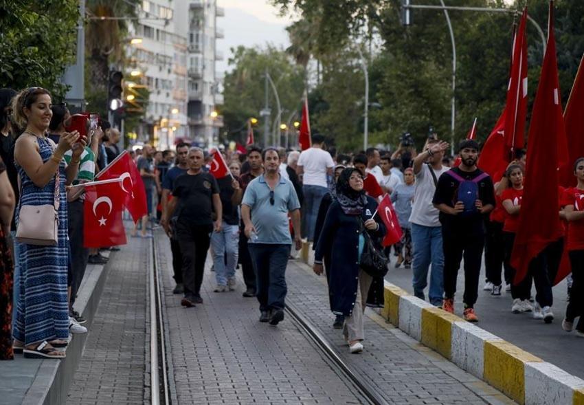 Tüm Türkiye'de "15 Temmuz"a özel etkinlik ve gösteriler düzenlendi