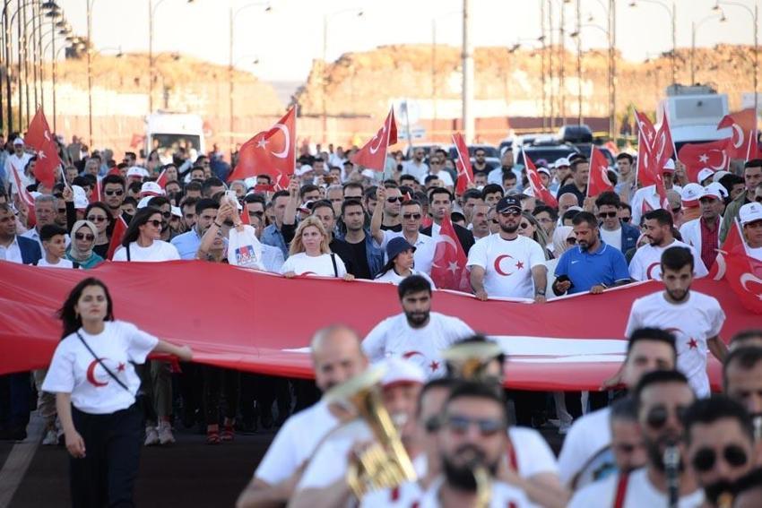 Tüm Türkiye'de "15 Temmuz"a özel etkinlik ve gösteriler düzenlendi
