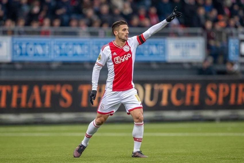 Fenerbahçe transfer bombasını patlatıyor! Ajax'ın yıldız ismi İstanbul'a geldi