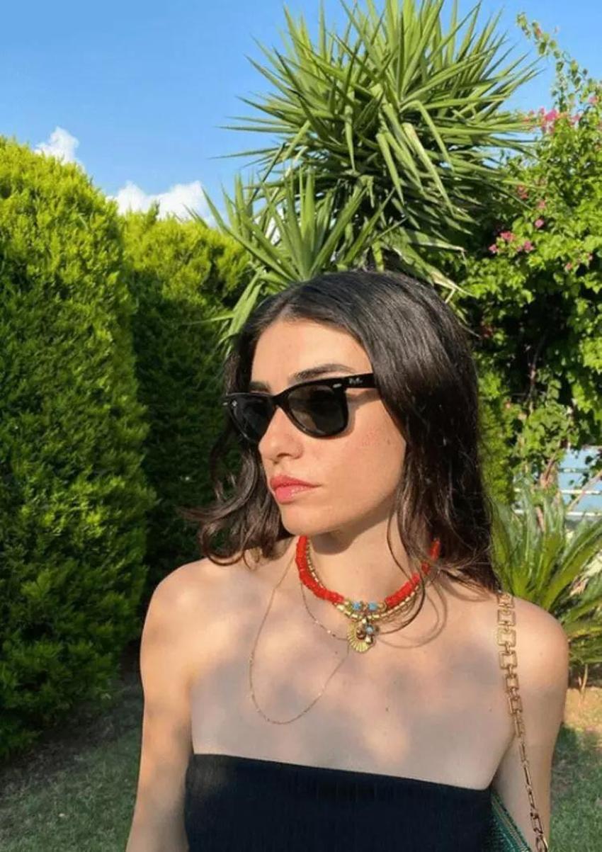 Hazar Ergüçlü'den şaşırtan itiraflar: Çok az insanla görüşüyorum