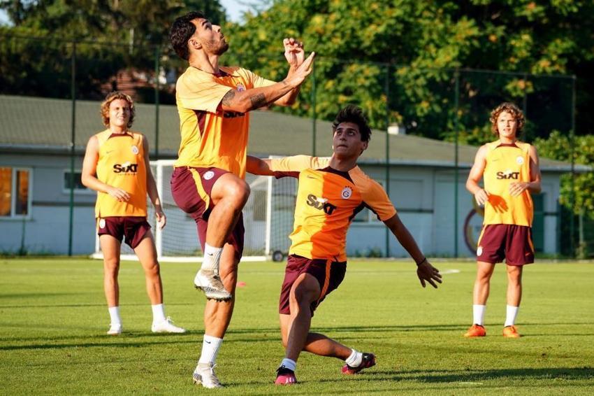 Beşiktaş'tan sonra Galatasaray'a transfer çalımı hamlesi! Fenerbahçe yıldız futbolcuyu takibe aldı