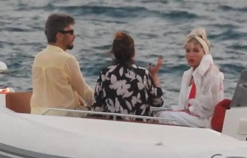 Süper star Ajda Pekkan'a süper tekne!