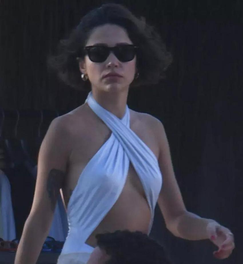 Zeynep Bastık aşka geldi! Yeni sevgilisiyle Bodrum'da