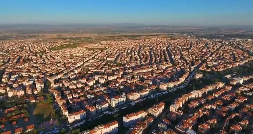 İstanbul'da yaşayanlar memleketlerine dönseydi Türkiye'nin en kalabalık ili hangisi olurdu? İlk sırayı kimse tahmin edemedi