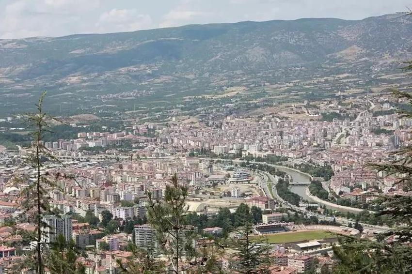 İstanbul'da yaşayanlar memleketlerine dönseydi Türkiye'nin en kalabalık ili hangisi olurdu? İlk sırayı kimse tahmin edemedi