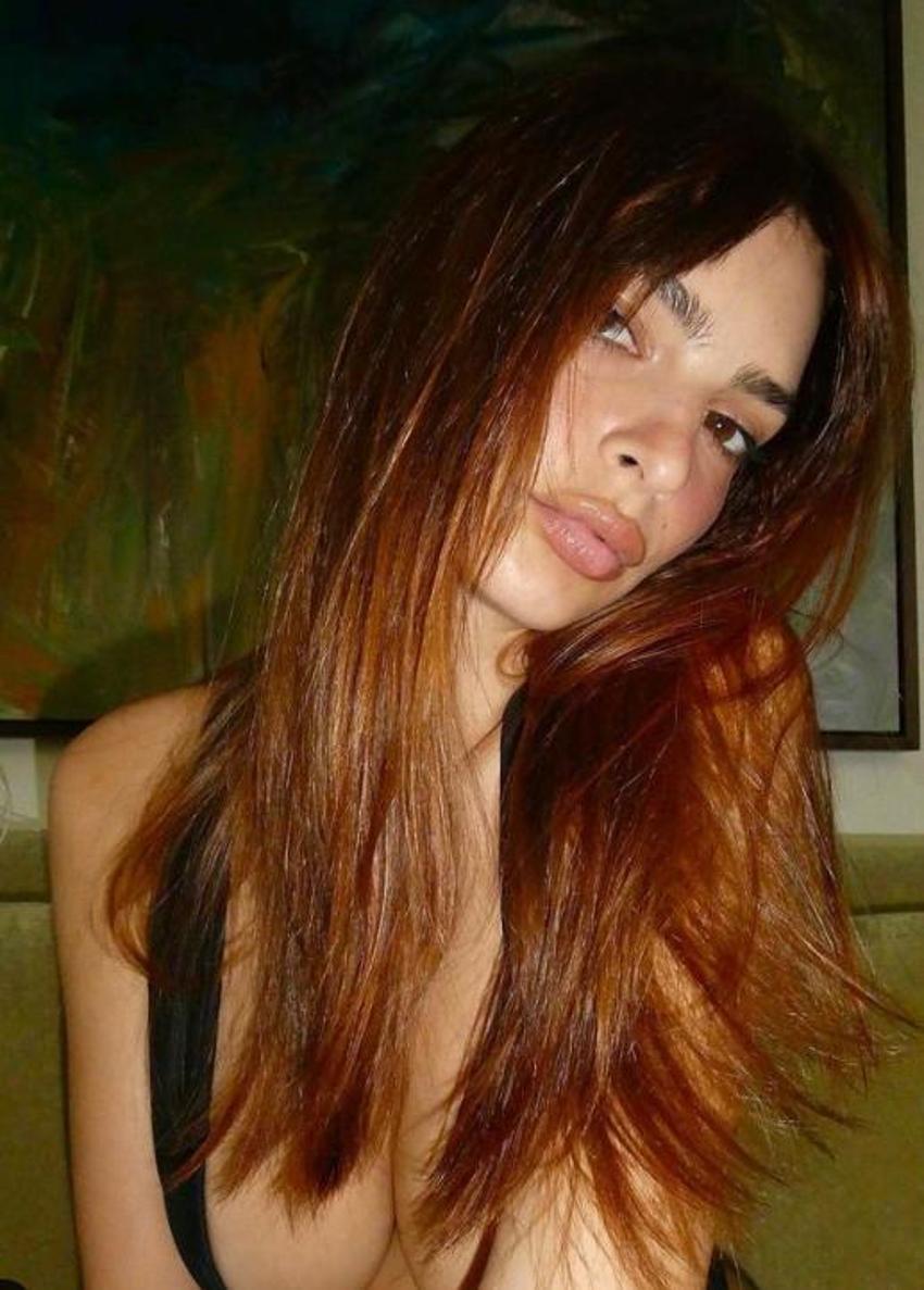 Emily Ratajkowski yeni imajını paylaştı! 'Kızıla döndü'