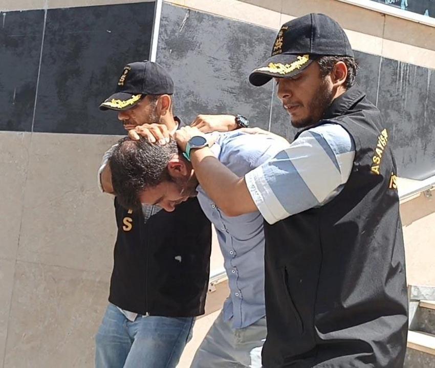 Bahçelievler'de inanılmaz anlar! Başörtü takarak kadın kıyafeti giyip bankayı soydu