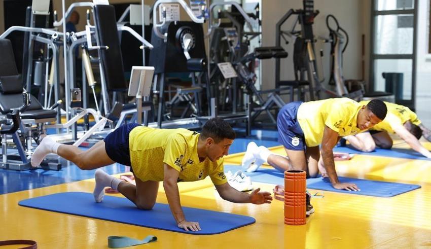 Fenerbahçe'de yaprak dökümü! 6 yıldız gidiyor, 20 milyon euro kazandıracak