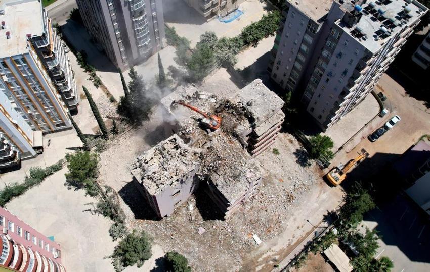 Deprem sonrası binalarda korkunç gerçek ortaya çıktı! 