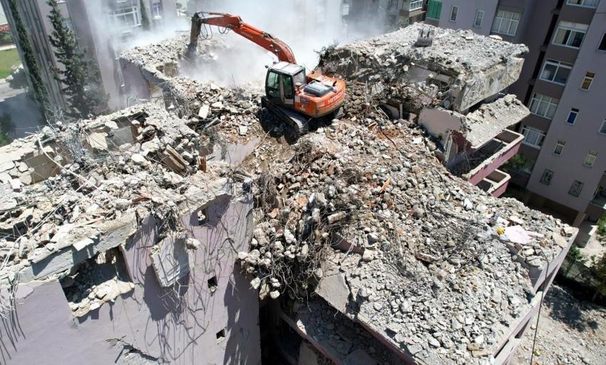 Deprem sonrası binalarda korkunç gerçek ortaya çıktı! 