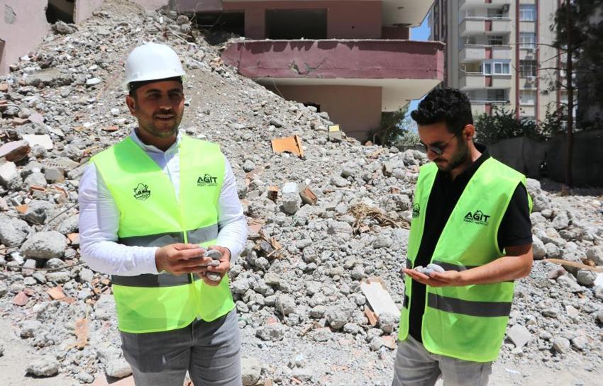 Deprem sonrası binalarda korkunç gerçek ortaya çıktı! 