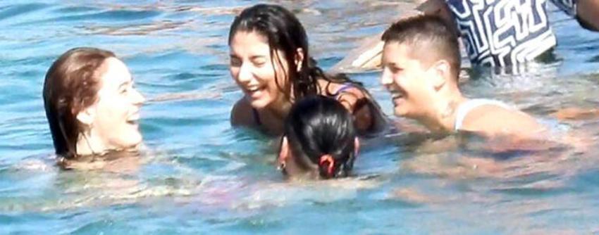 Zehra Güneş büyüledi, Ebrar Karakurt’tan şaşırtan Sergen Yalçın karesi! Filenin Sultanları şampiyonluk kutlamasında