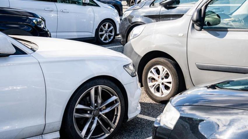 İkinci el ve sıfır arabada yeni fırsatçılık! ‘Başka bir hesaba para attırıyorlar'